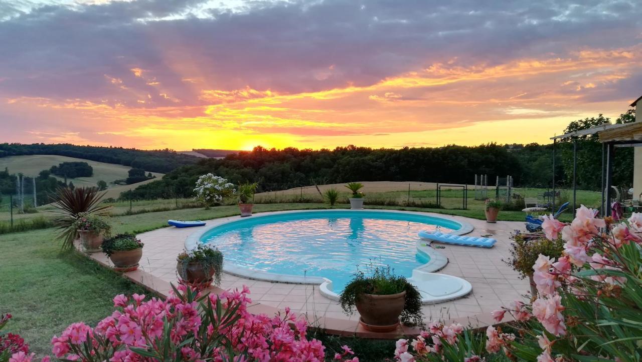 Les Hauts De Grazac, Chambres Et Tables D'Hotes Grazac  Exterior foto