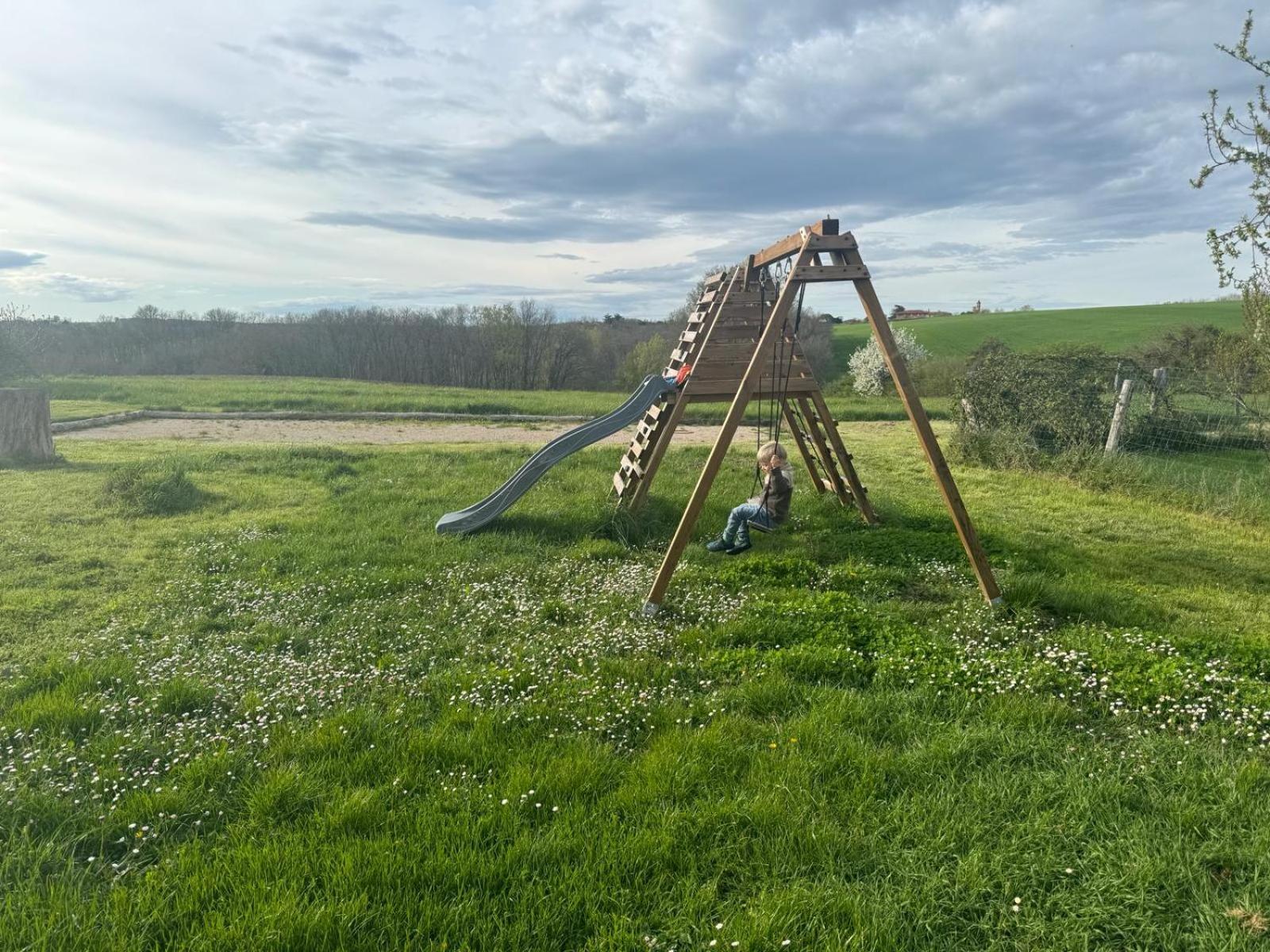 Les Hauts De Grazac, Chambres Et Tables D'Hotes Grazac  Exterior foto